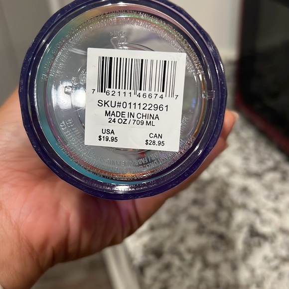 Starbucks Pride 2022 Release - Picture 2 of 4